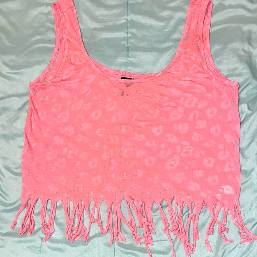 Cute flowy crop top